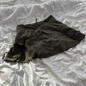 Aritzia Skirt